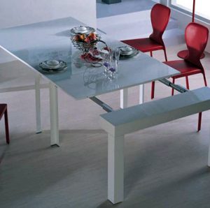 tiny titan massive extending table